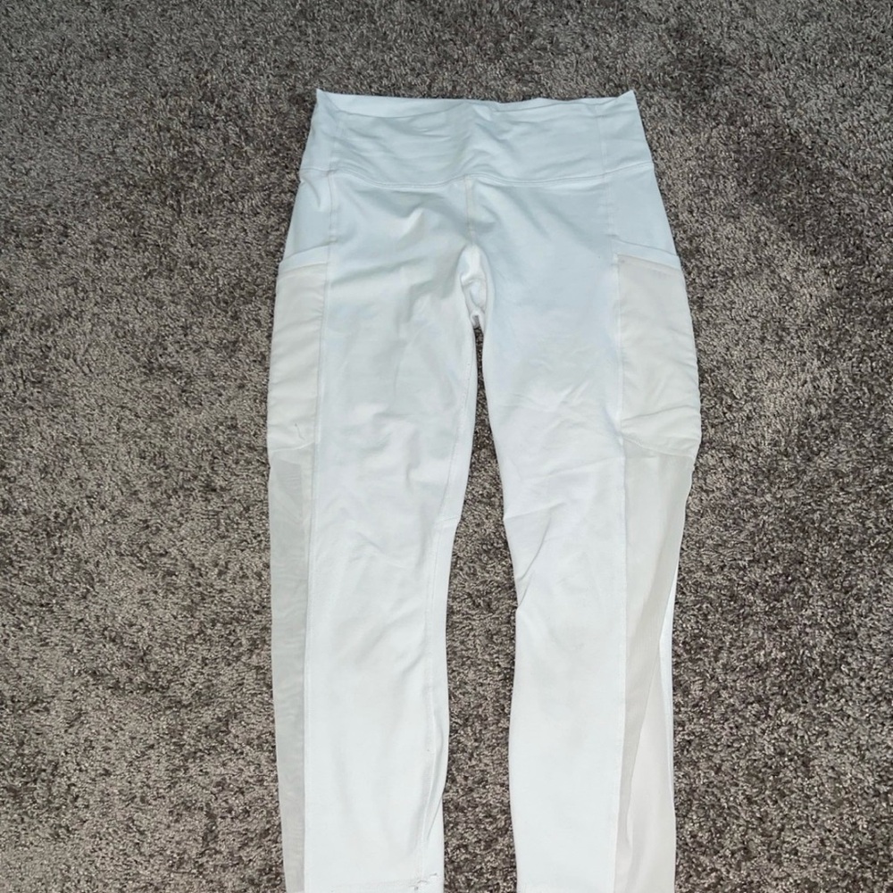 White Fabletics Leggings
